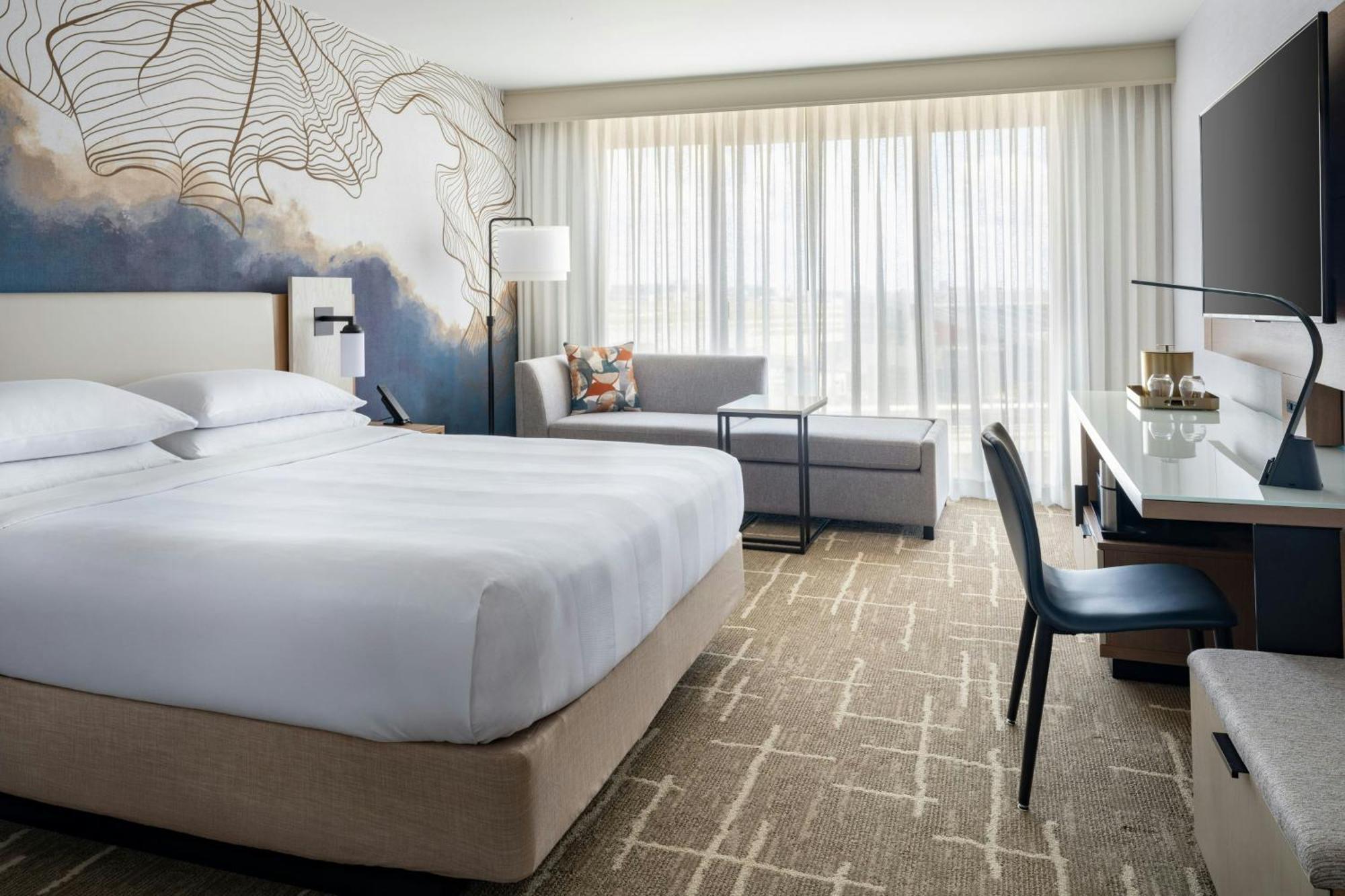 Guest Room - 1 King Bed- Newly Renovated!