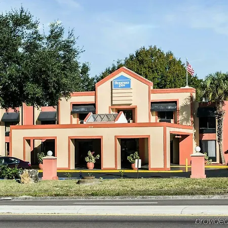 Value Lodge Busch Gardens Tampa-2
